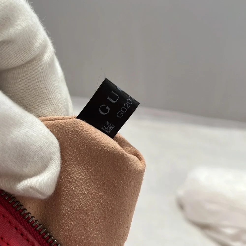 Gucci Matelasse shoulder bag - Picture 13 of 15